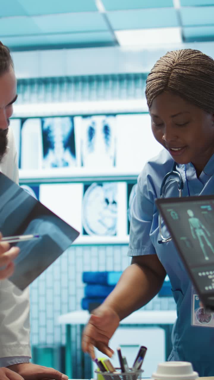Vertical Video Healthcare team collaborates on human anatomy and diagnostic procedures