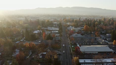 Colors-of-the-Fall-fill-trees-in-the-picturesque-city,-Medford,-Oregon