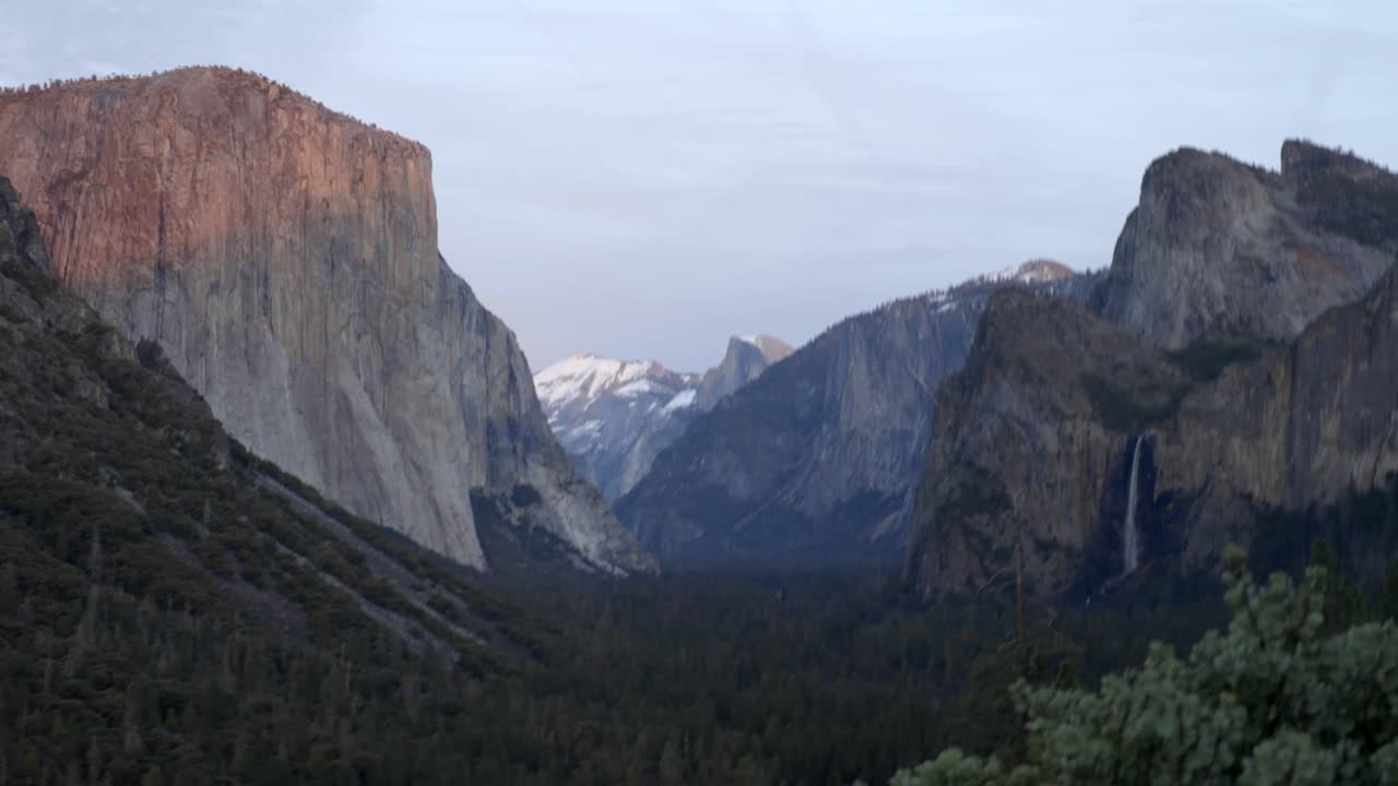 Yosemite National Park Tunnel View in 4K