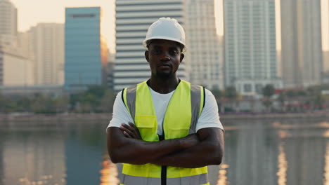 construction worker portrait in city