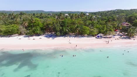 Playita-Strände-In-Las-Galeras-Auf-Der-Samaná,-Dominikanische-Republik