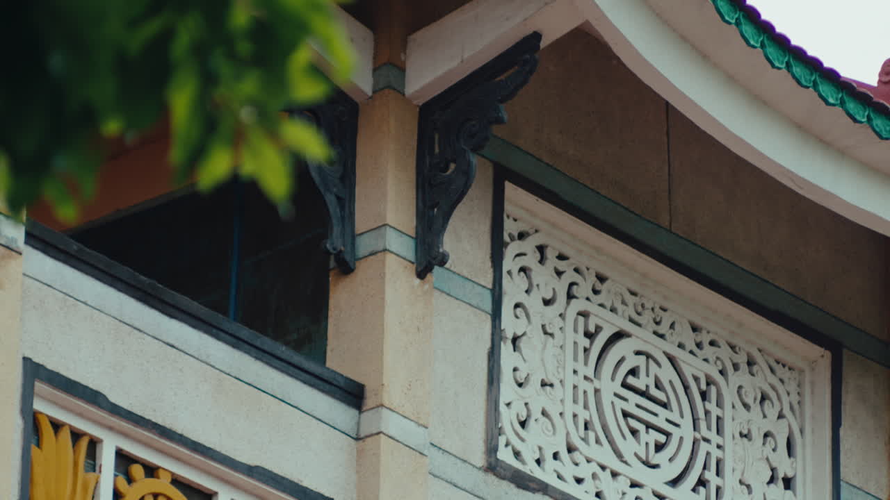Vietnam'da Pagoda kampüsü. Sabit çekim.