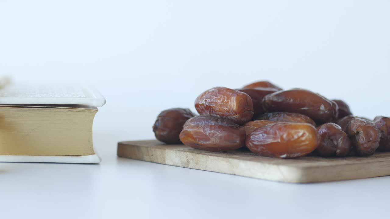 Dates and Quran