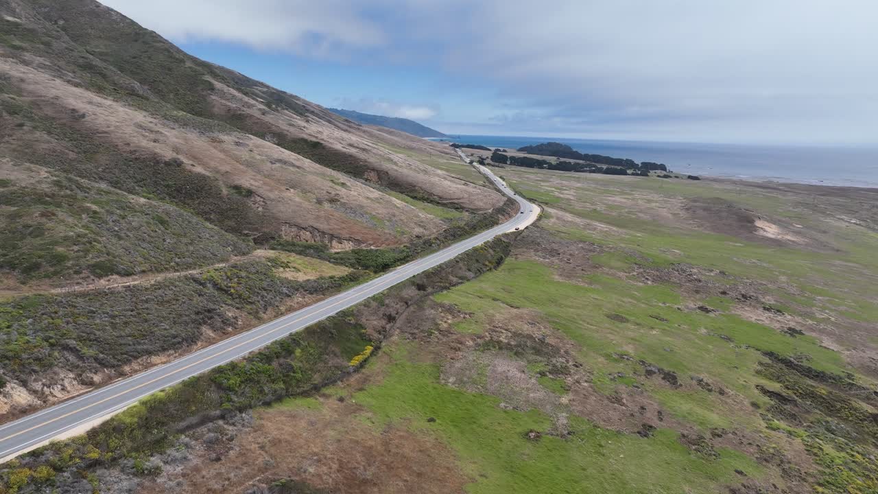 Highway 1 Through Big Sur California