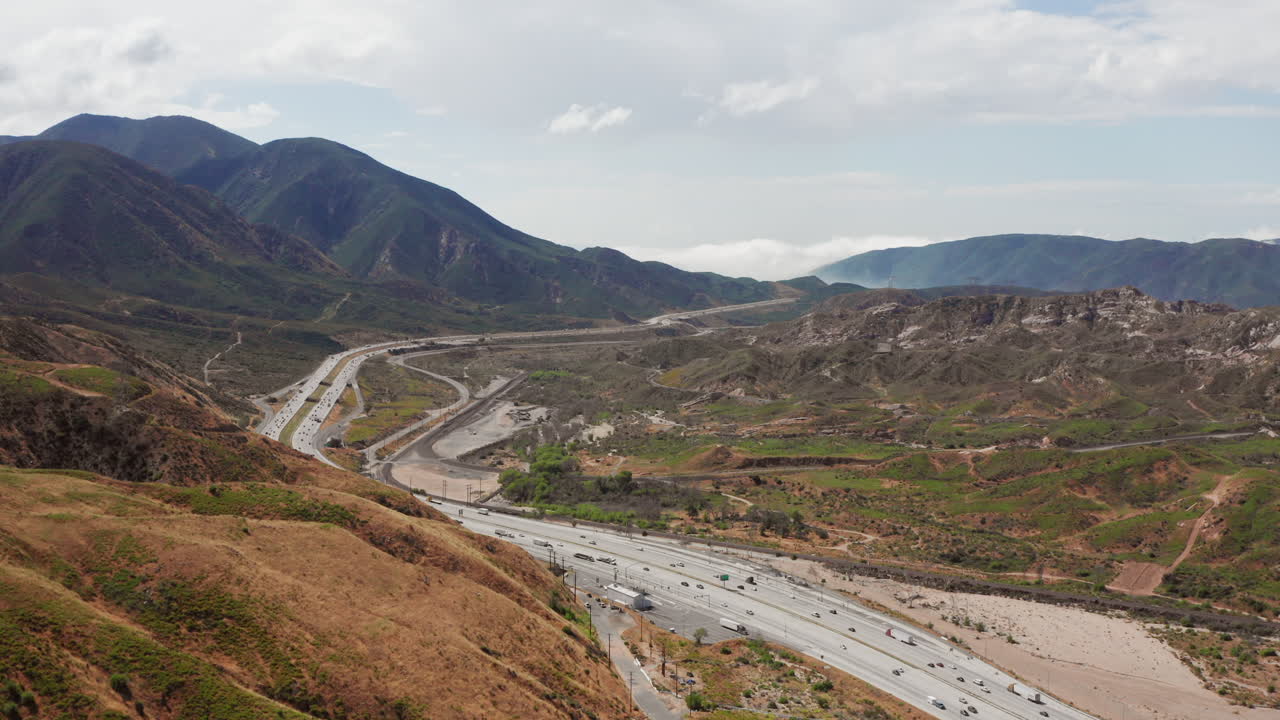 la i-15 de los angeles a las vegas, cerca de phelan
