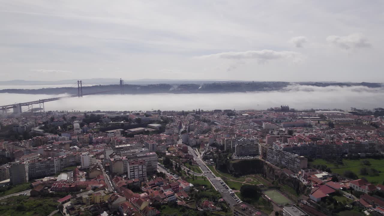 Panoramica aerea di Lisbona, Portogallo.