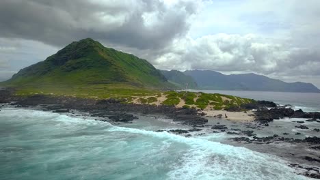 Kaena-Point-Ist-Die-Nordwestlichste-Spitze-Der-Hawaiianischen-Insel-Oahu-Entlang-Eines-Wanderweges-Mit-Wunderschönem-Blick-Auf-Die-Landschaft-Des-Pazifischen-Ozeans