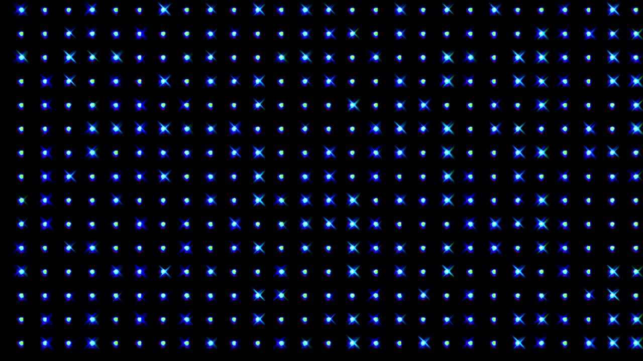 hermosos videos de parpadeo, brillo luminoso que cambia el movimiento de los colores azul del arco iris contra un fondo negro