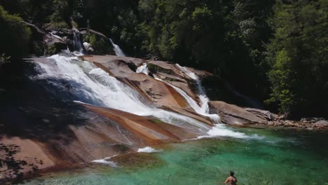 Piscinas-Naturales-De-Aguas-Cristalinas-En-Cochamo-Llamadas-Toboganes-De-Cochamo,-Chile