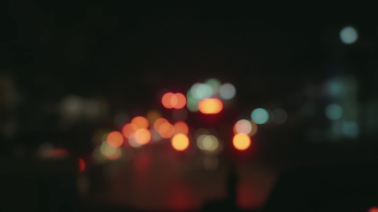 desfocalizado por la noche.