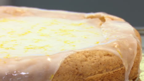 lemon glazed cake