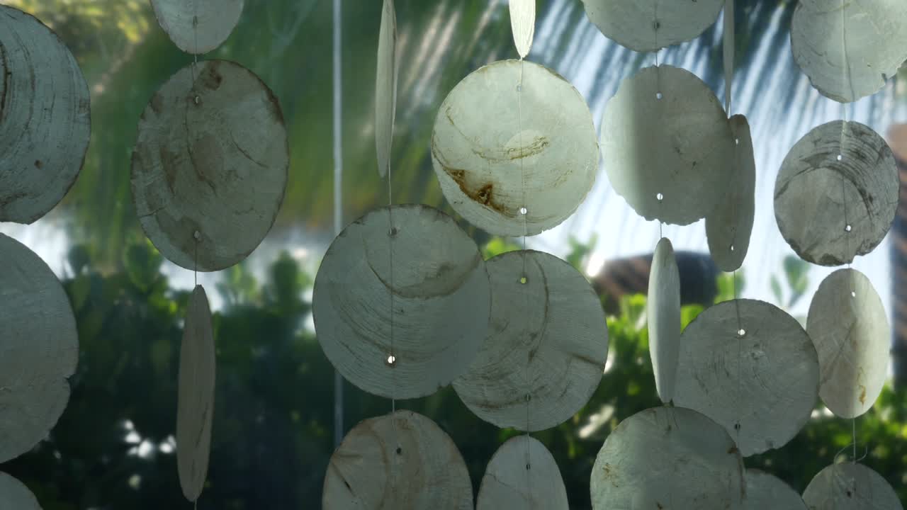 pared de concha - campanas de viento