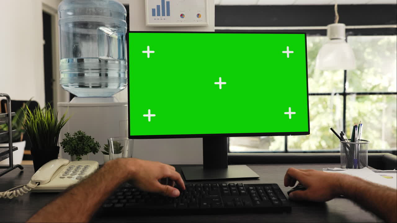 사람의 pov는 그린스크린으로 작업합니다.