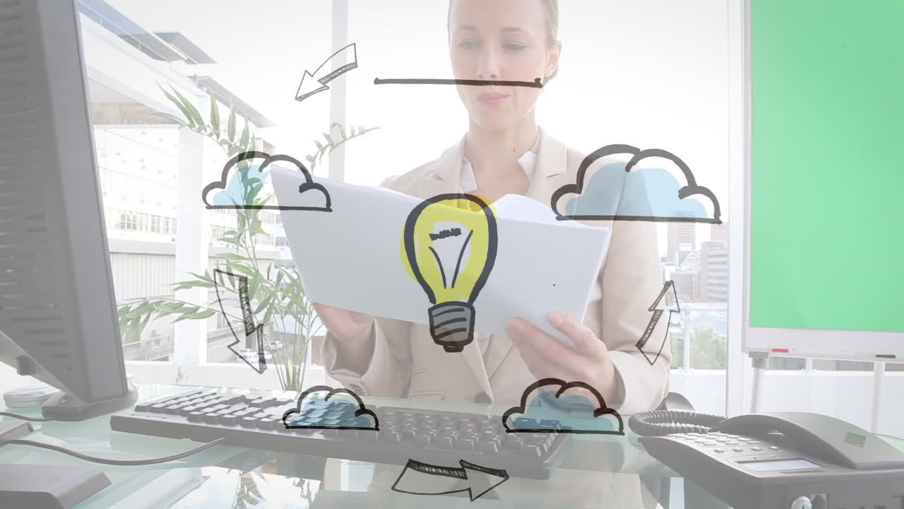 animación de iconos de nubes y bombilla sobre mujer de negocios caucásica con documentos