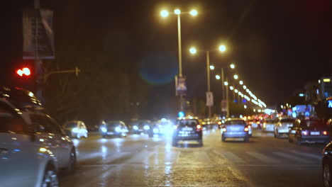 Foto-Nocturna-De-Los-Semáforos-De-La-Ciudad,-Grecia,-Atenas