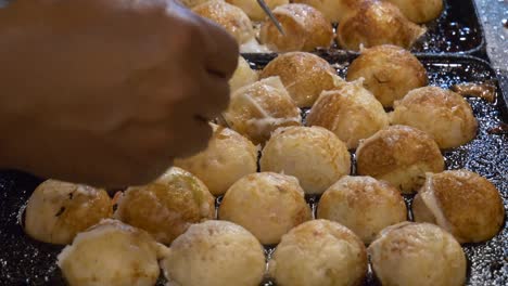 comida callejera asiática muffin de bolas de calamar