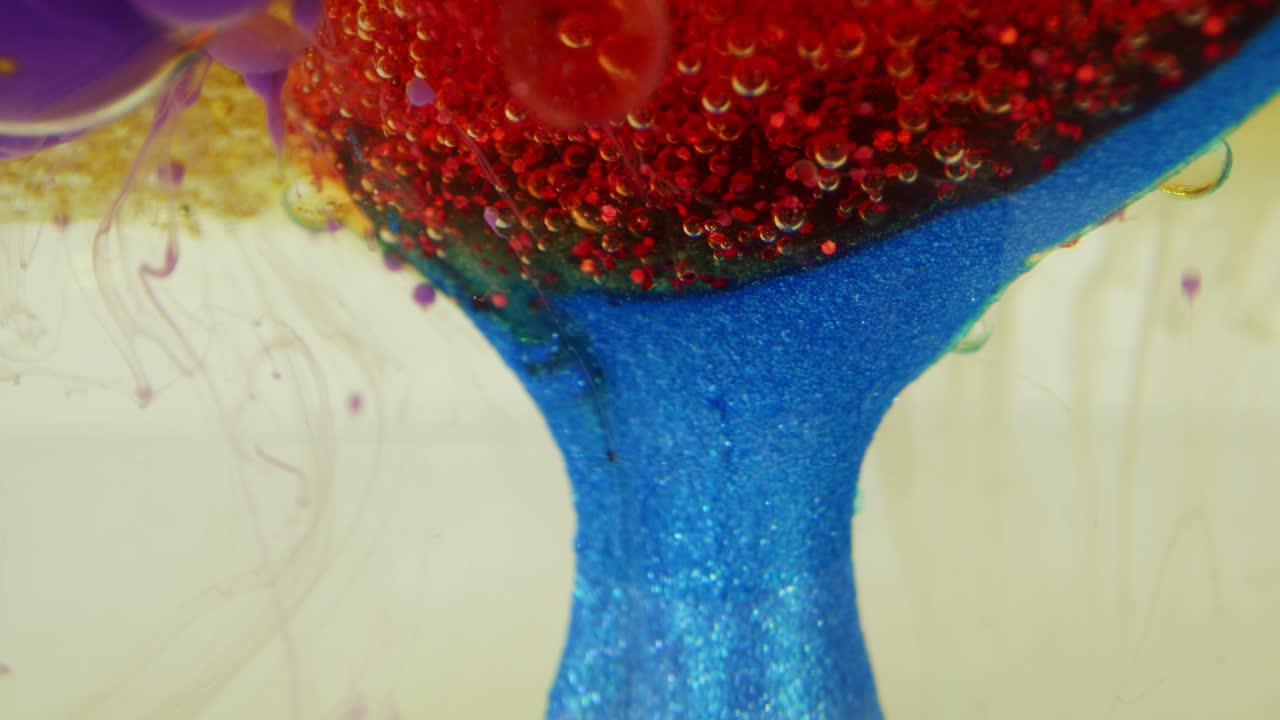 오일 물에 있는 거품