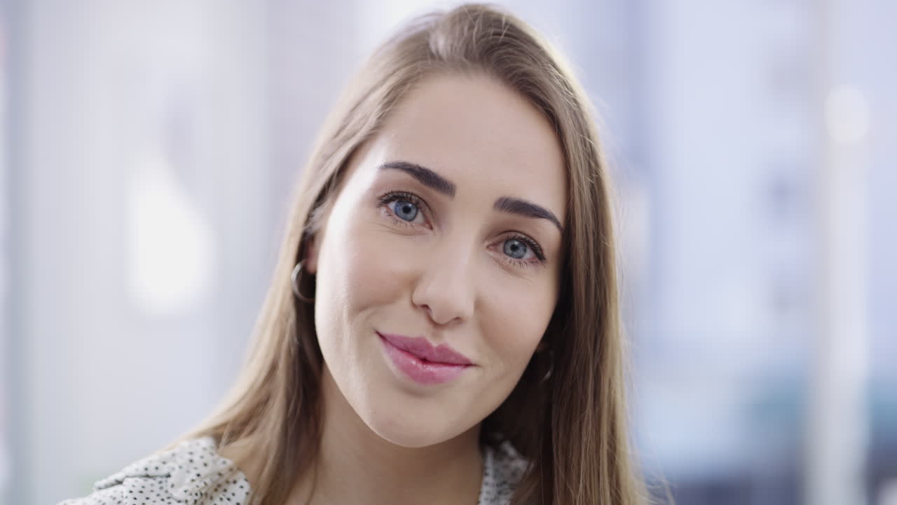 nada desbloquea el éxito como la confianza en sí mismo.