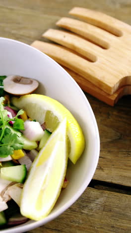 ensalada en un tazón