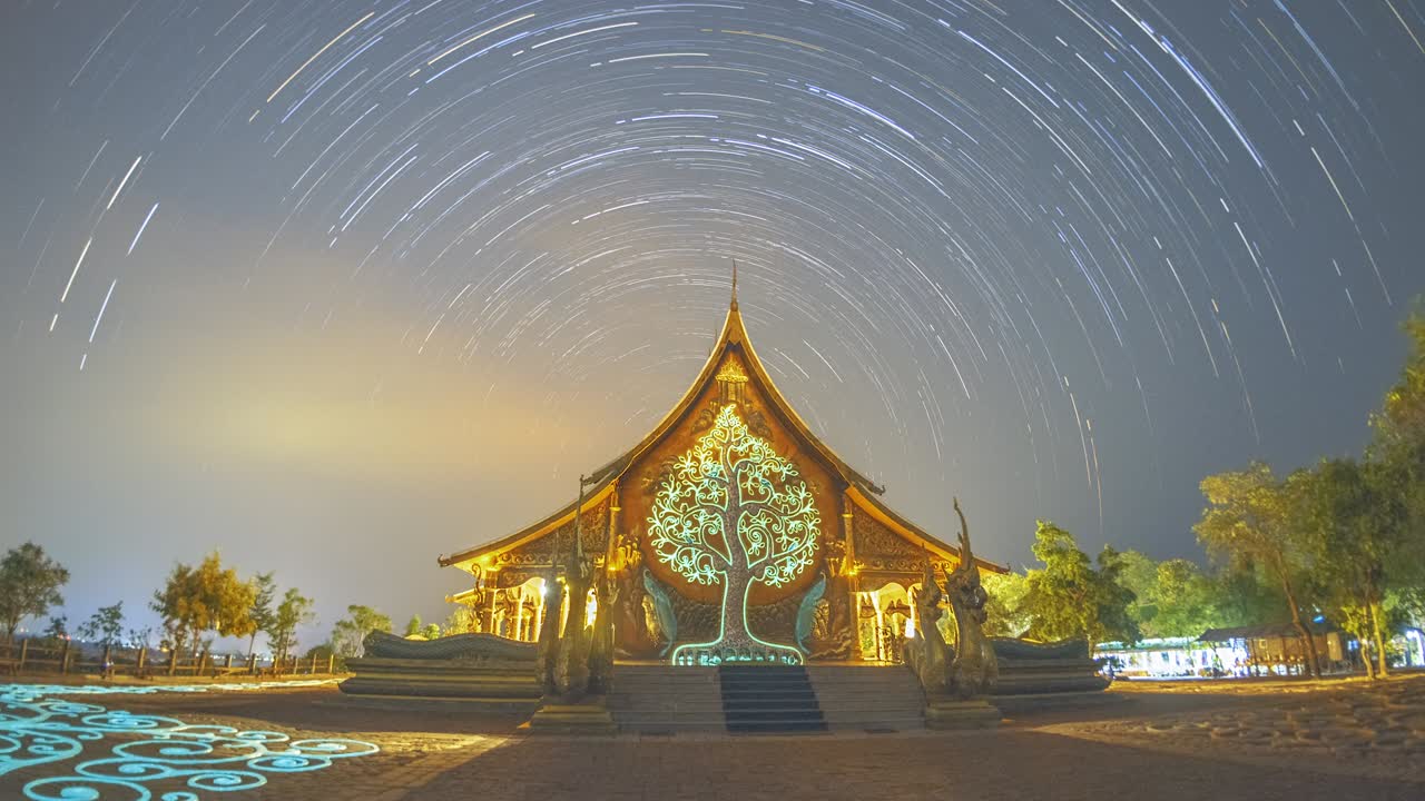 Sirindhorn Wararam Phu Prao Temple glowing temple night timelpase clip, Thailand