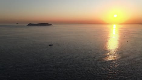 vista aérea mar puesta del sol isla