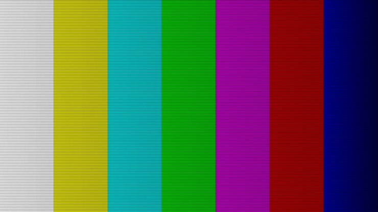 Tv-testbillede med glitch og signalforstyrrelse