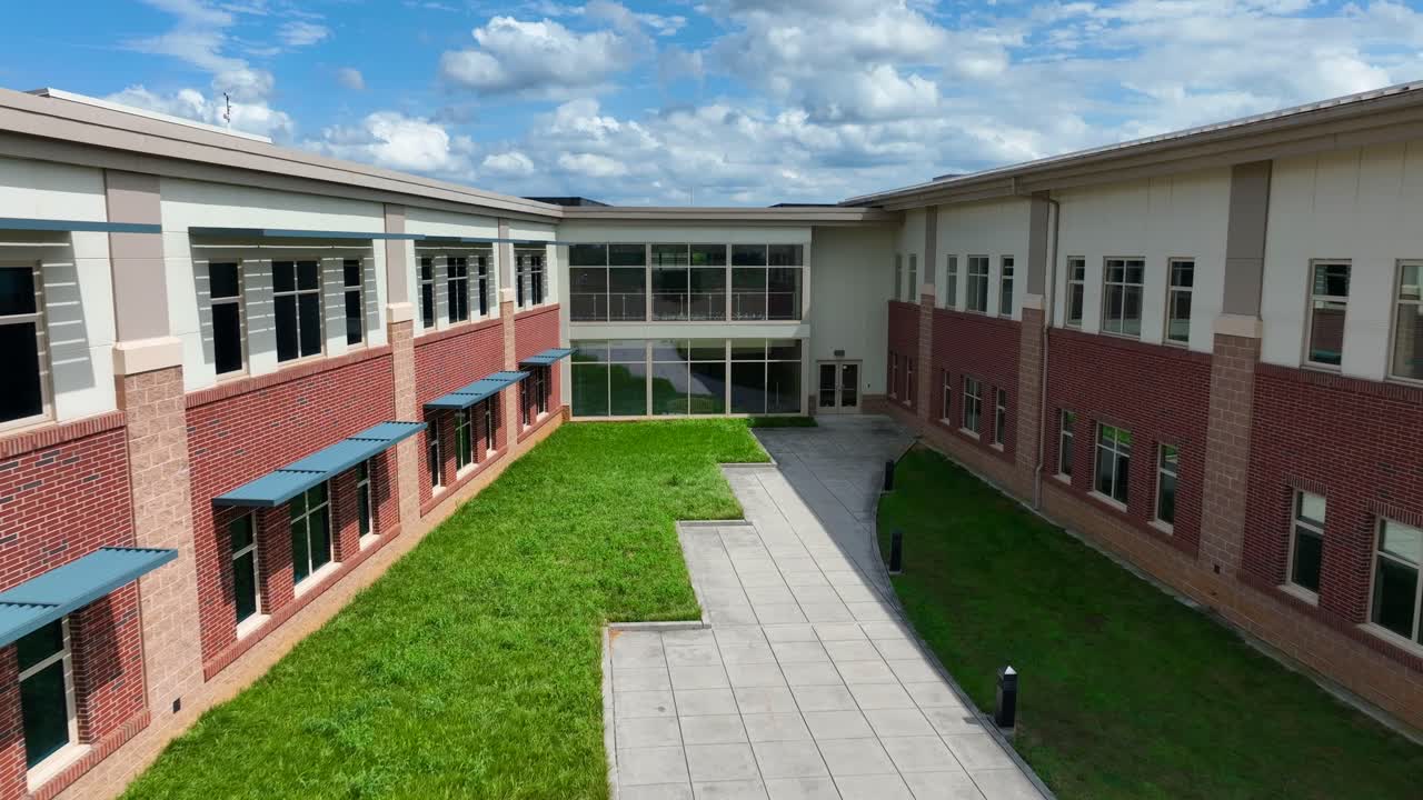 밝은 날 동안 미국 학교