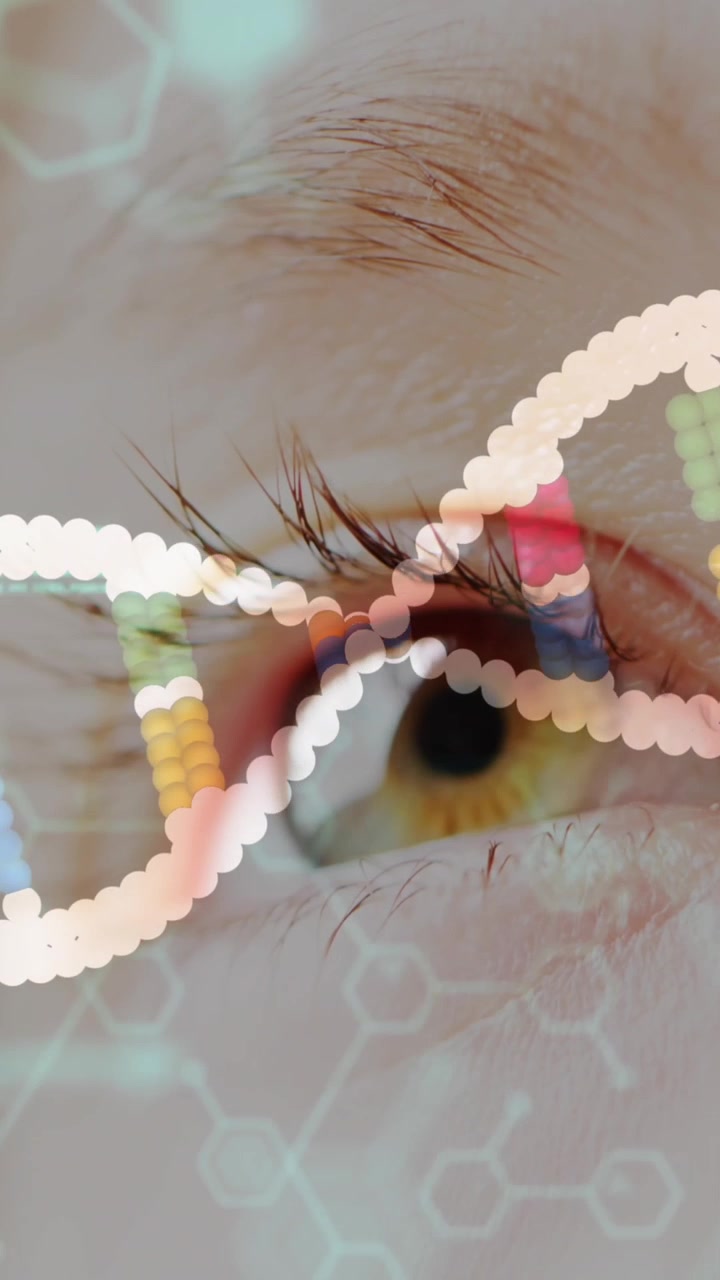 Animation von DNA-Strang und Datenverarbeitung über einem Auge.