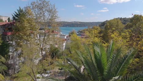 desde el aire: vista del puerto de istinye en estambul