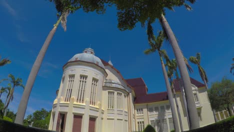 lapso de tiempo: phra ram ratchaniwet ( palacio de ban pun ), provincia de petchaburi, tailandia