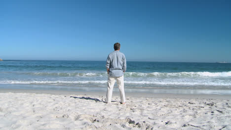 man looking at the horizon