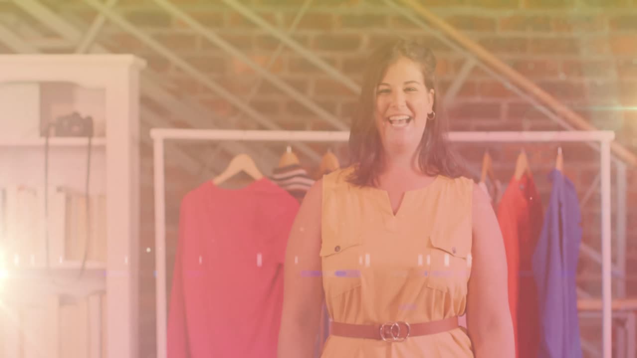 여성 블로거가 카메라에 대화하면서 집에서 블로그를 녹화하는 반 ⁇ 이는 빛의 애니메이션