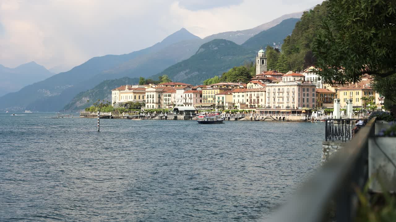 pintoresco destino de viaje de europa, ciudad de bellagio en el lago de como, italia