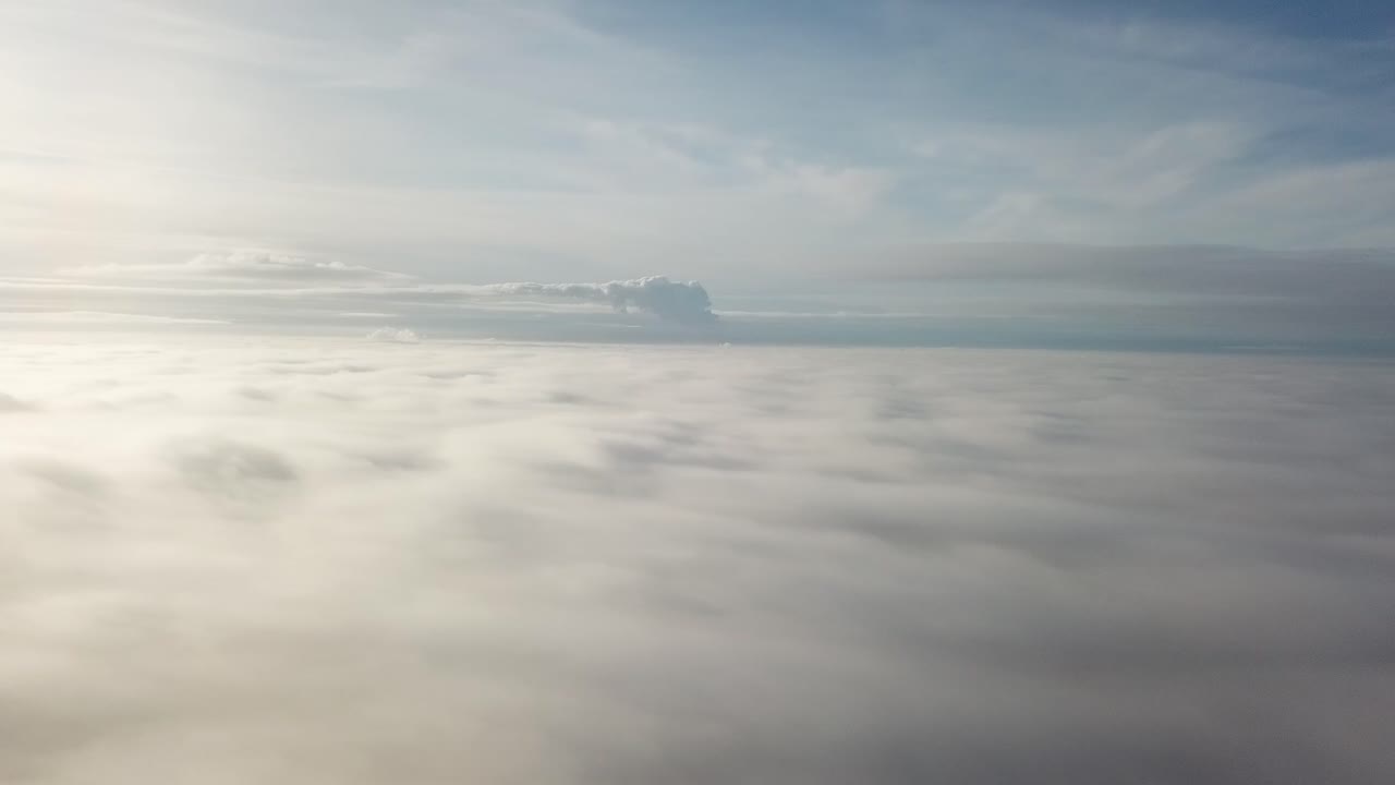 paning left above the fogy clouds to the sun