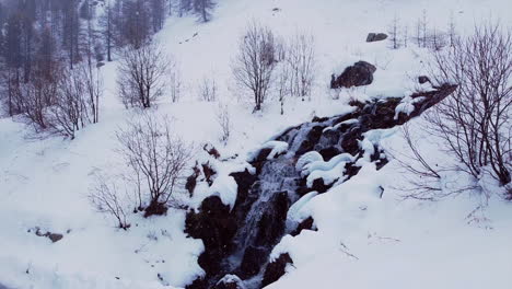 Bellas-Filmaciones-De-Invierno-Con-Drones-De-Francia