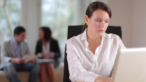 joven mujer de negocios 31