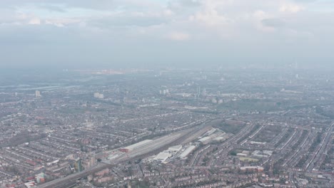 Alta-Toma-Aérea-De-Hornsey-Suburbano-Del-Norte-De-Londres