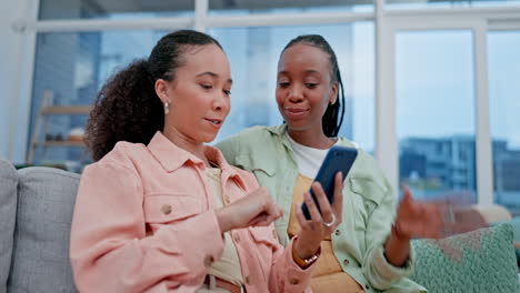 Couple-of-friends,-phone-and-women-talking