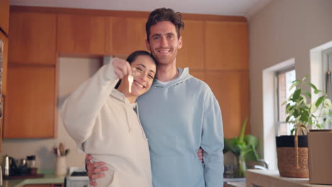 Face,-couple-and-smile-with-keys-in-new-home