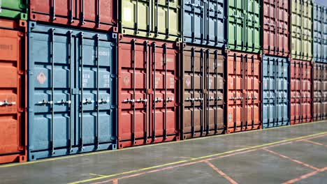 movimiento a lo largo de pilas de contenedores de carga, bucle sin costuras