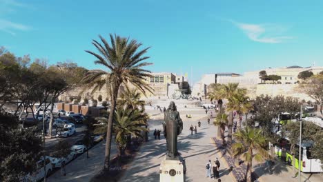revelación de la fuente de tritón y st.