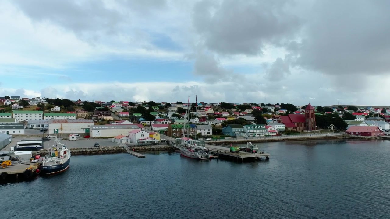 Ilmakuva Port Stanleyn satamasta
