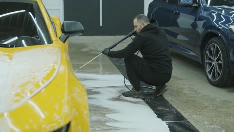 professional car detailing – washing, ceramic coating, and interior cleaning