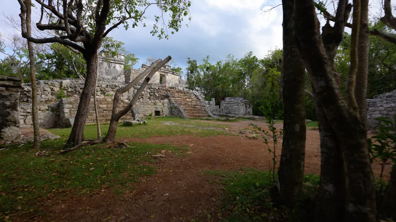 The ruins of May сivilization in Xcraret park