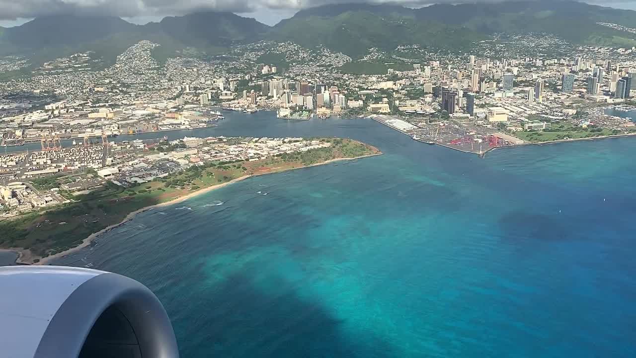 Plane leaving Honolulu airport.