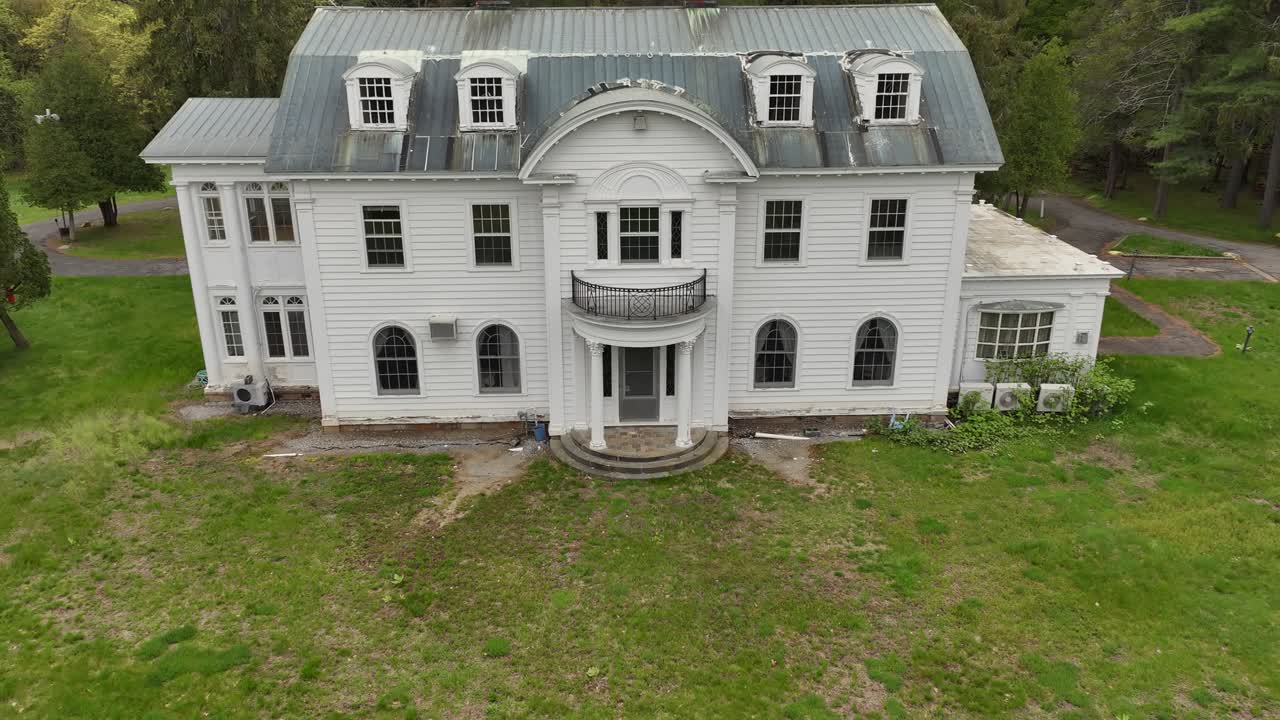Closed restaurant in Saratoga Springs New York