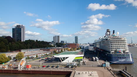 hamburg cruise terminal &amp;amp; ship view