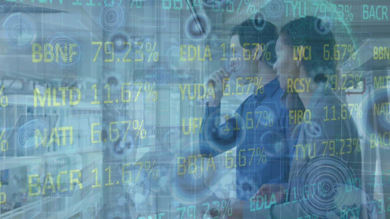 animación del procesamiento de datos financieros sobre personas de negocios