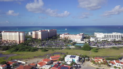 The-Caribbean-sea-coastline-along-Palm-Beach-in-Noord,-Aruba