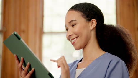Woman,-smile-and-tablet-for-healthcare